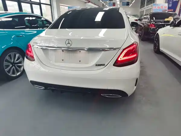 Mercedes-Benz C-Class 2021