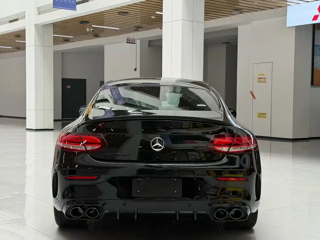 Mercedes-Benz C-Class AMG 2022 — фото 3
