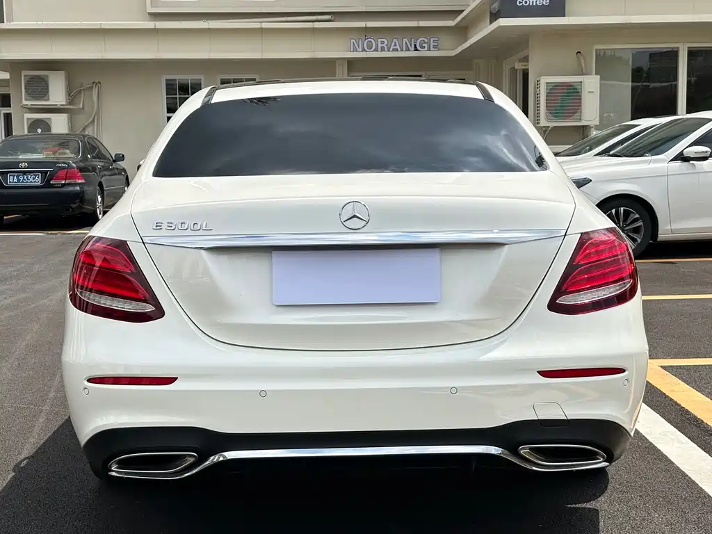 Mercedes-Benz E-Class 2020