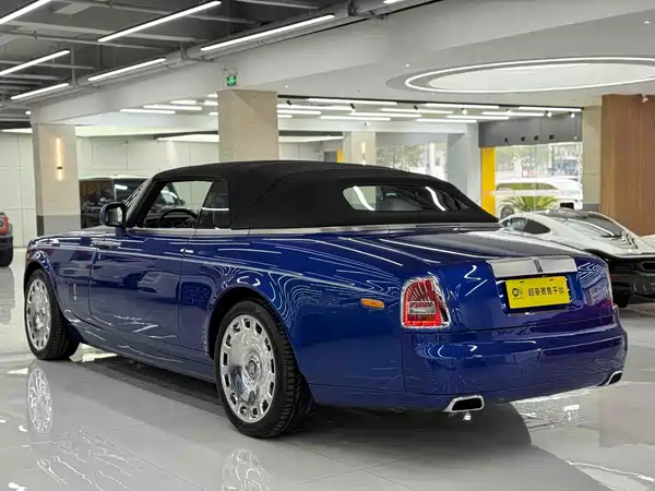 Rolls-Royce Phantom 2007