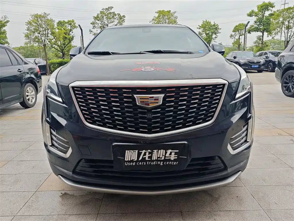 Cadillac XT5 2023 — фото 9