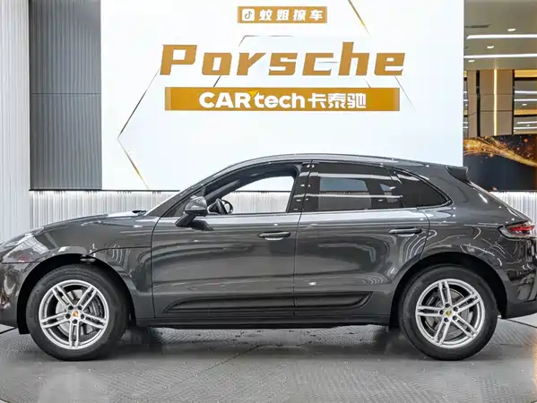 Porsche Macan 2024
