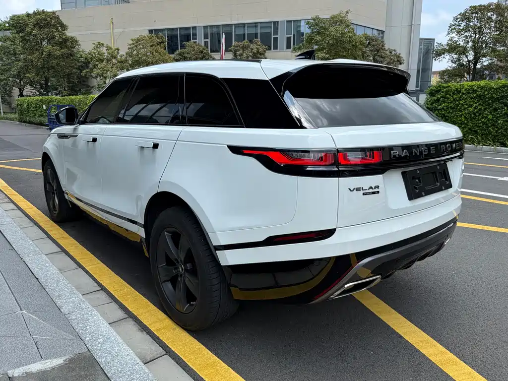 Land Rover Velar 2019 — фото 7