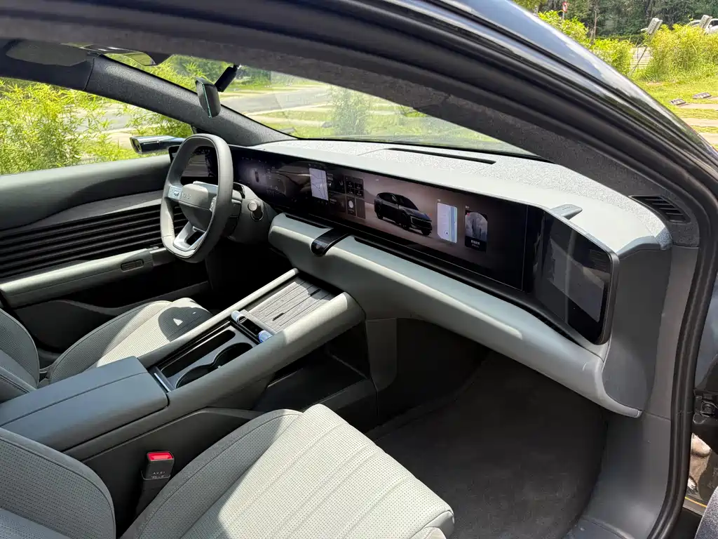 Audi E5 Sportback 2025 — фото 13