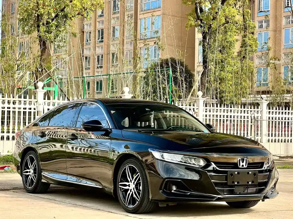 Honda Accord 2022 — фото 3
