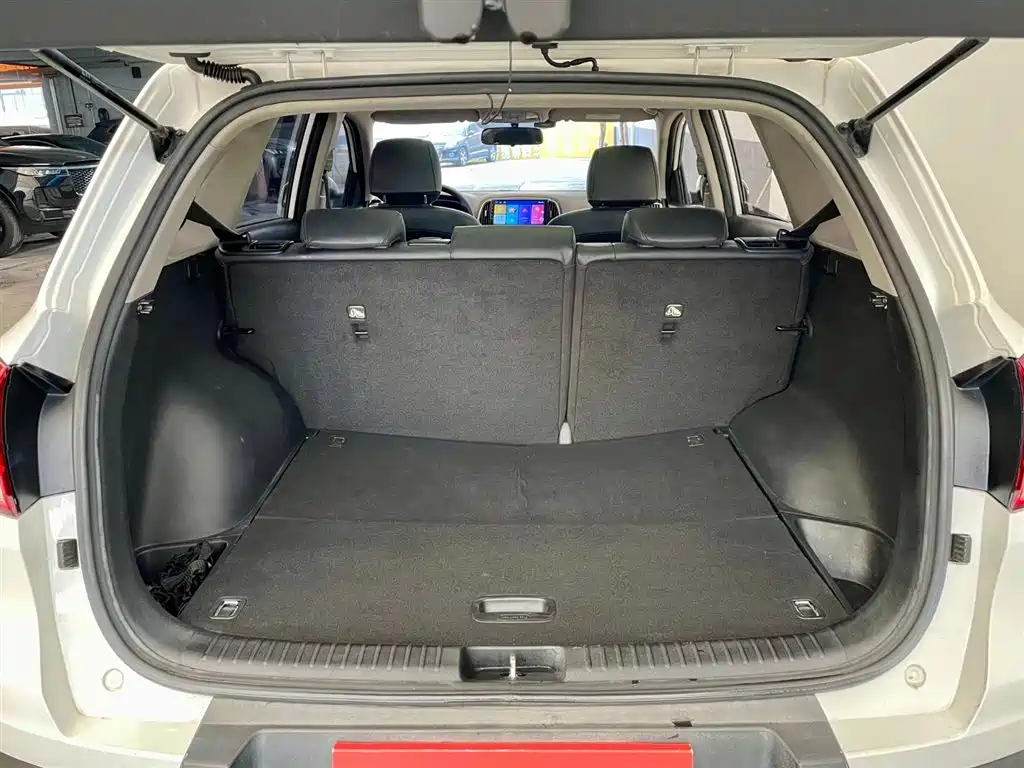 Kia KX3 2017 — фото 15