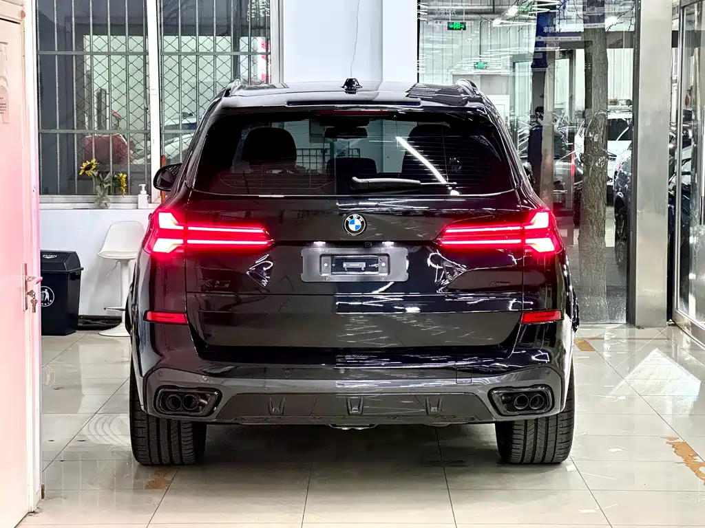 BMW X5 2025 — фото 9