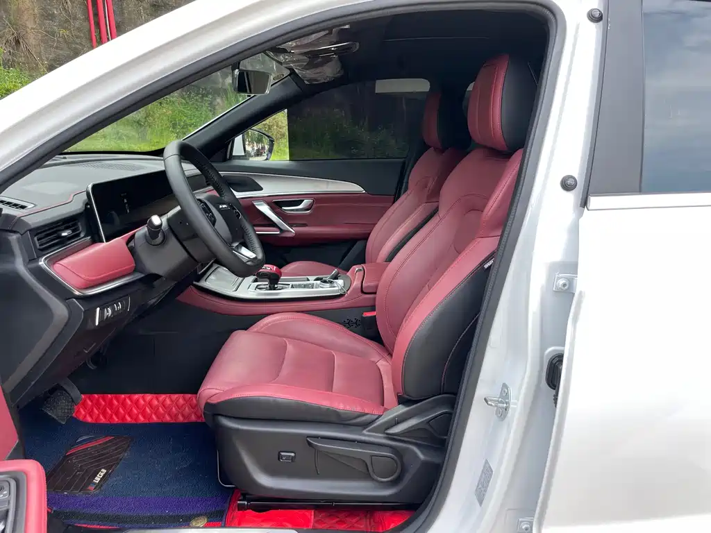Jetour X70 PLUS 2023