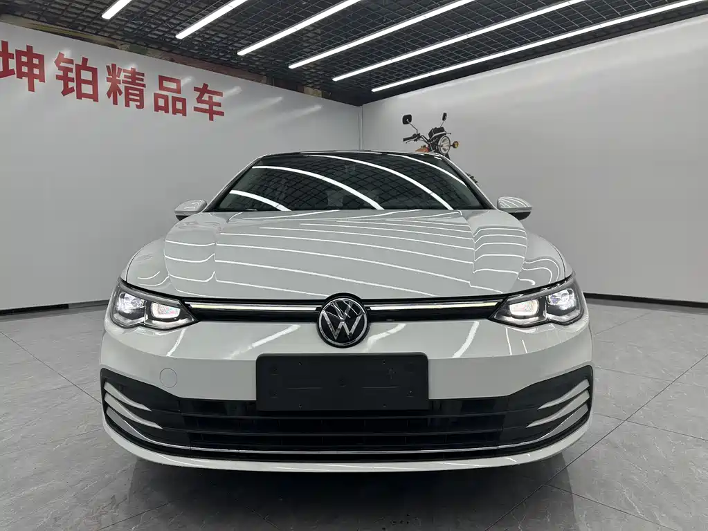 Volkswagen Golf 2022