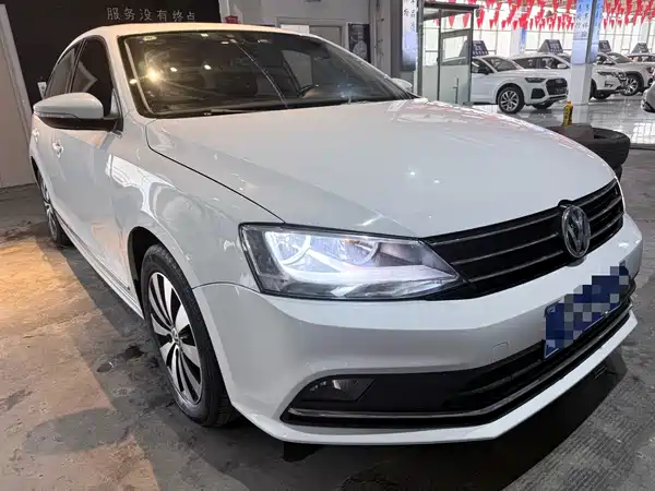 Volkswagen Sagitar 2018