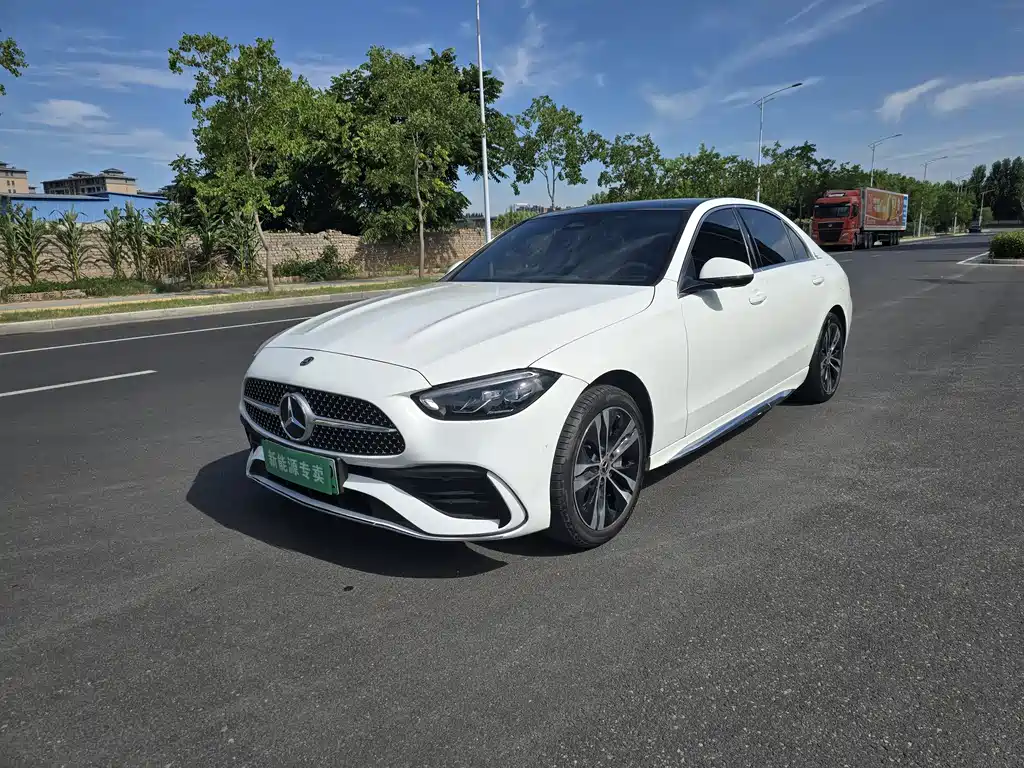 Mercedes-Benz C-Class New Energy 2024