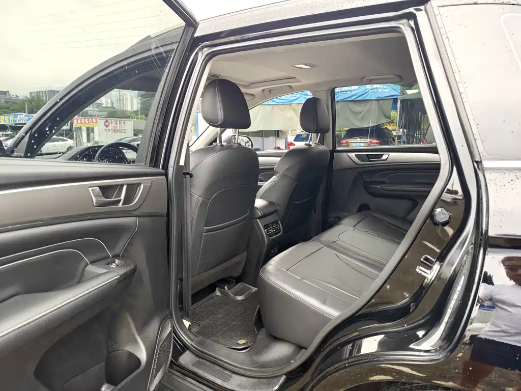 Haval M6 2021 — фото 14