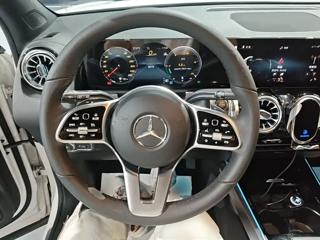 Mercedes-Benz GLB 2023 — фото 11