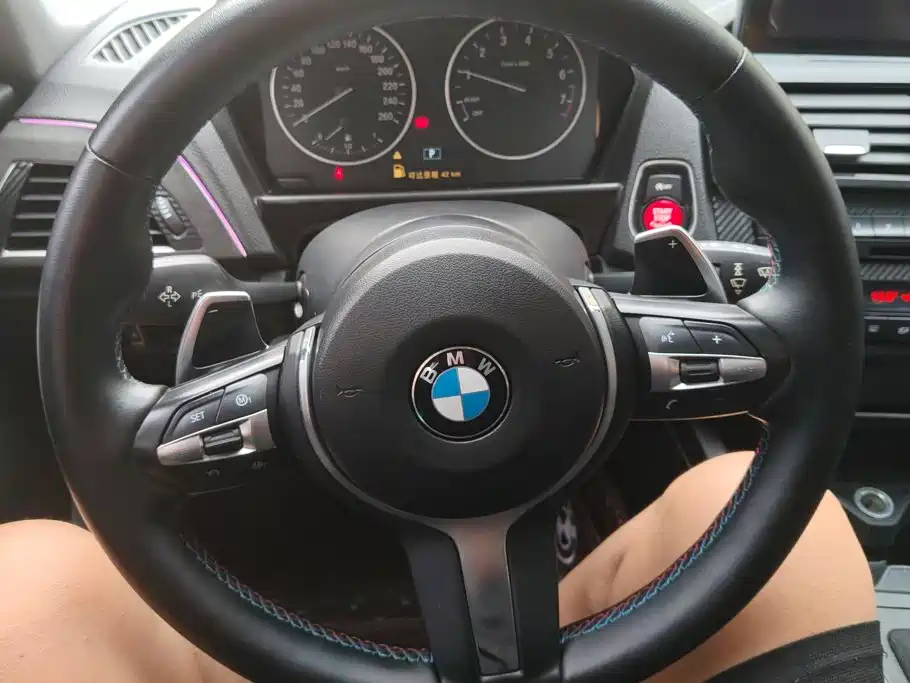 BMW 1 Series 2014 — фото 15