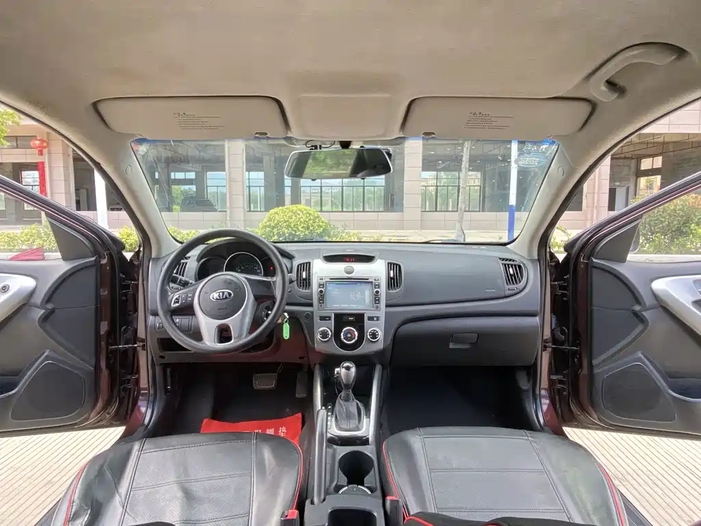 Kia Forte 2014 — фото 4