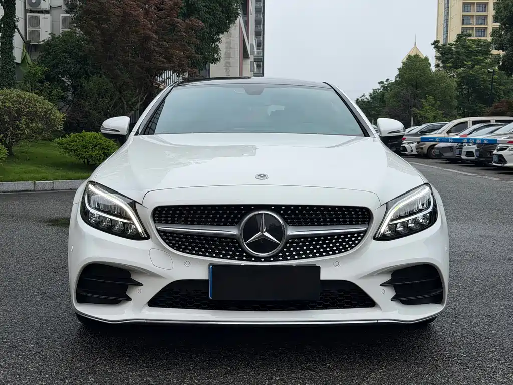 Mercedes-Benz C-Class 2019