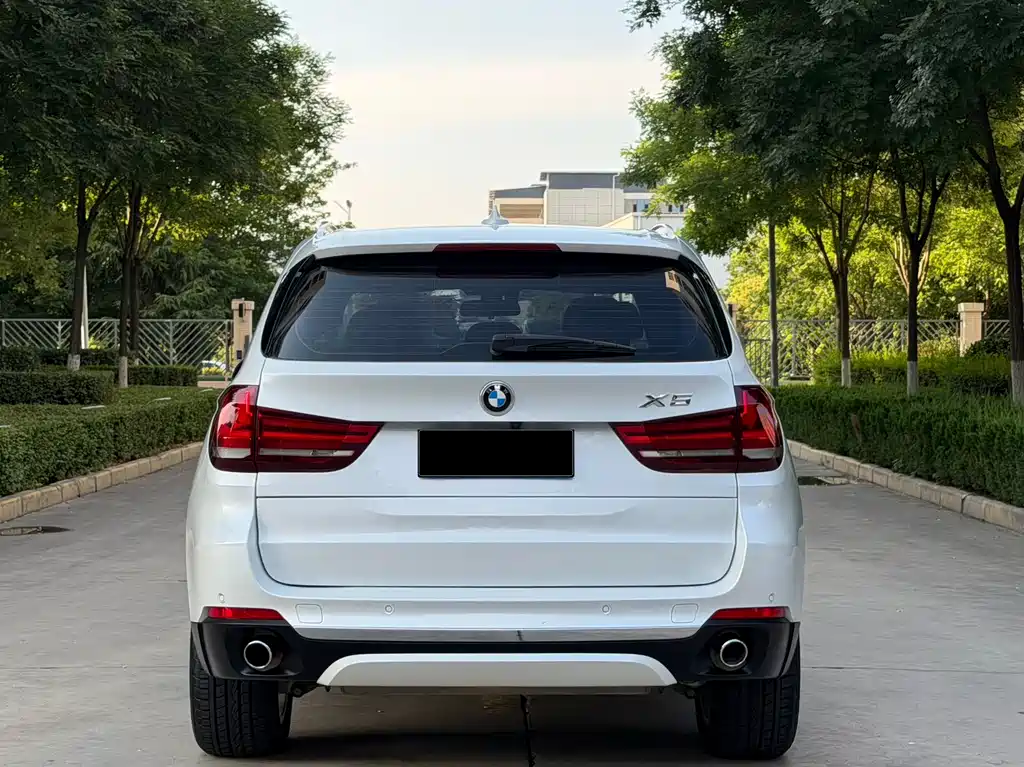 BMW X5 2018 — фото 17
