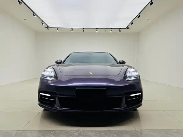Porsche Panamera 2018