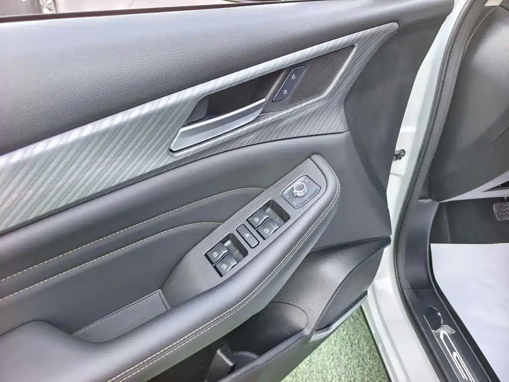 Haval F7x 2021 — фото 12