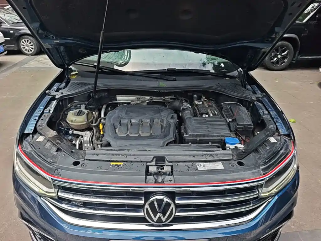 Volkswagen Tiguan L 2022 — фото 20