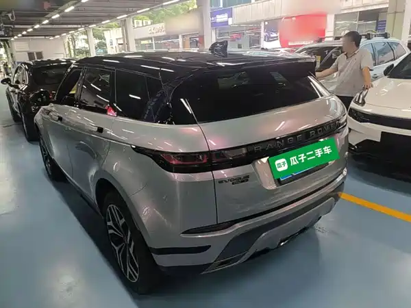 Land Rover Range Rover Evoque 2021