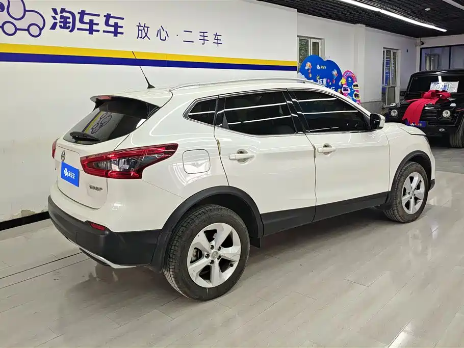 Nissan Qashqai 2022 — фото 3