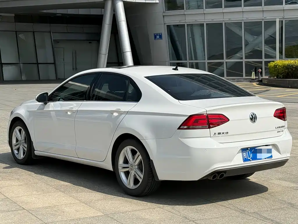 Volkswagen Lamando 2016
