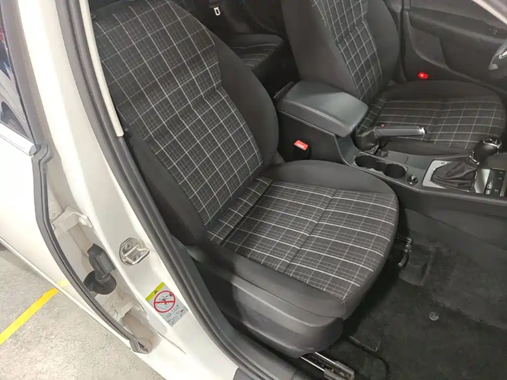 Skoda Octavia 2020 — фото 25