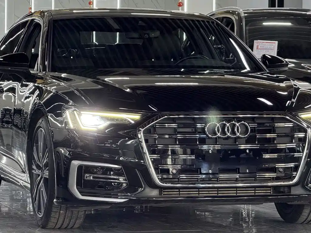 Audi A6L 2022