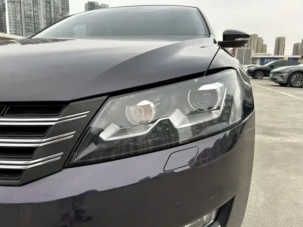 Volkswagen Passat 2015 — фото 11