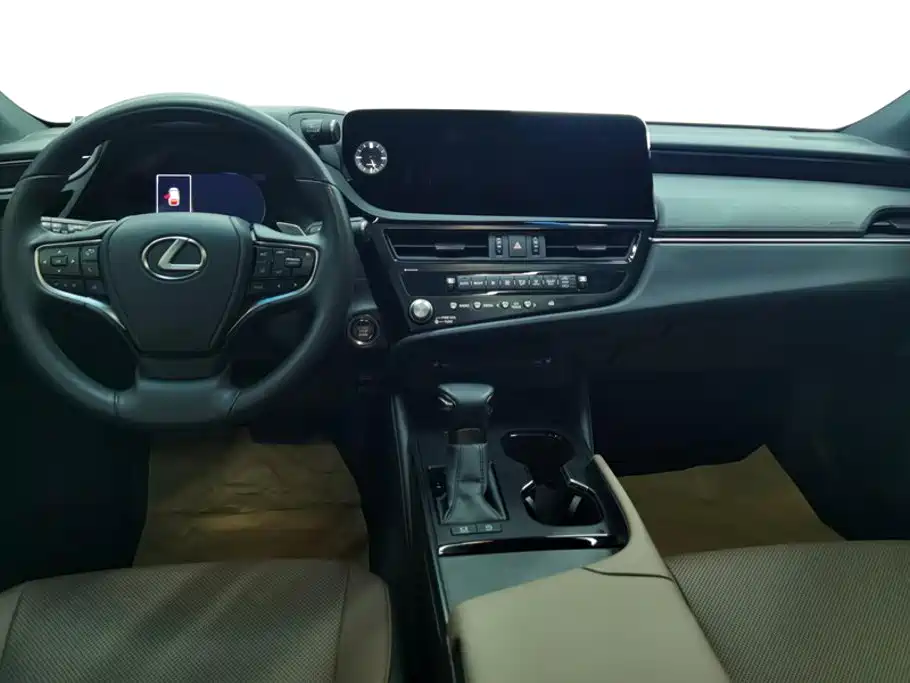 Lexus ES 2023 — фото 12
