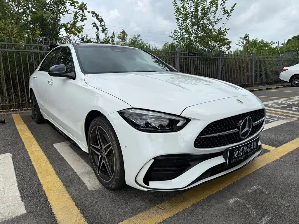 Mercedes-Benz C-Class 2023
