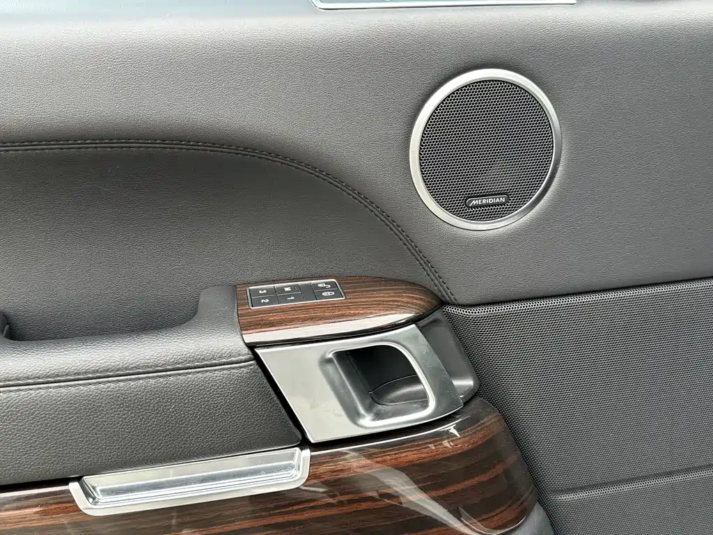 Land Rover Range Rover 2017 — фото 10