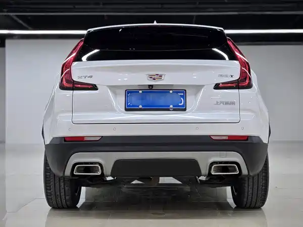 Cadillac XT4 2021