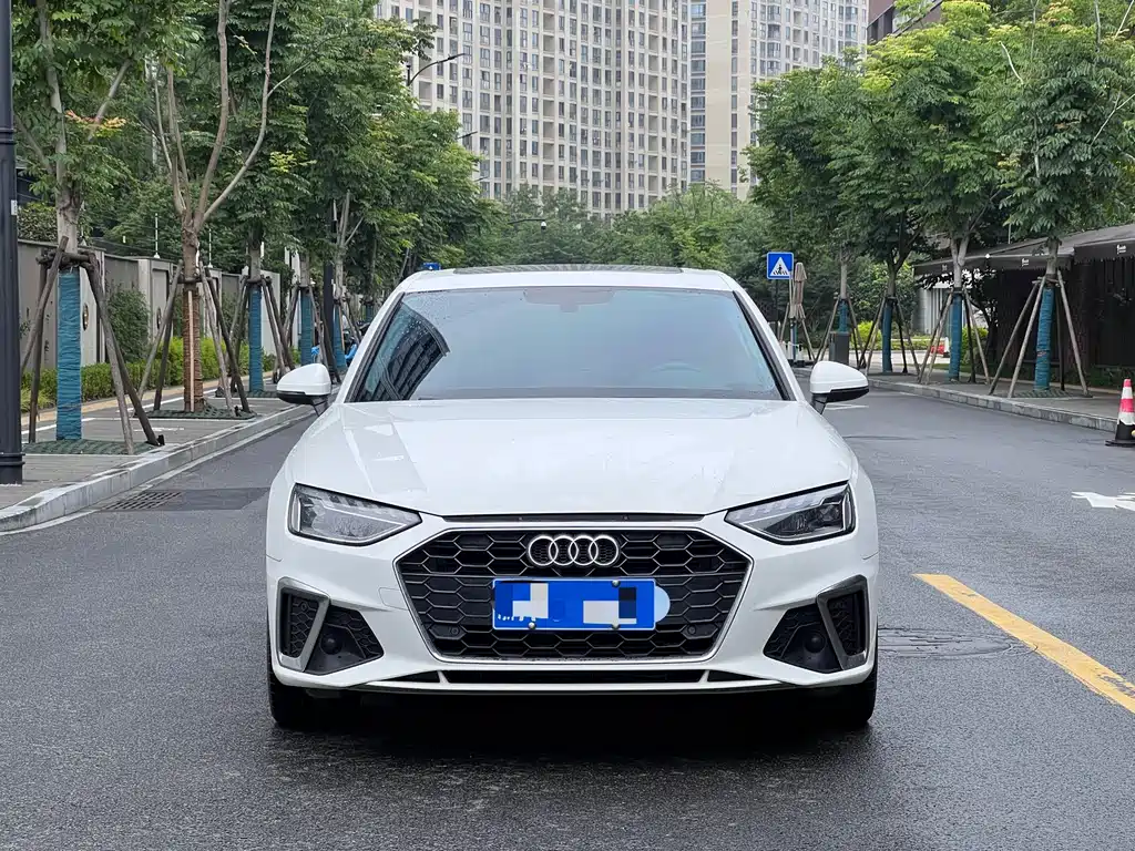 Audi A4L 2021 — фото 2