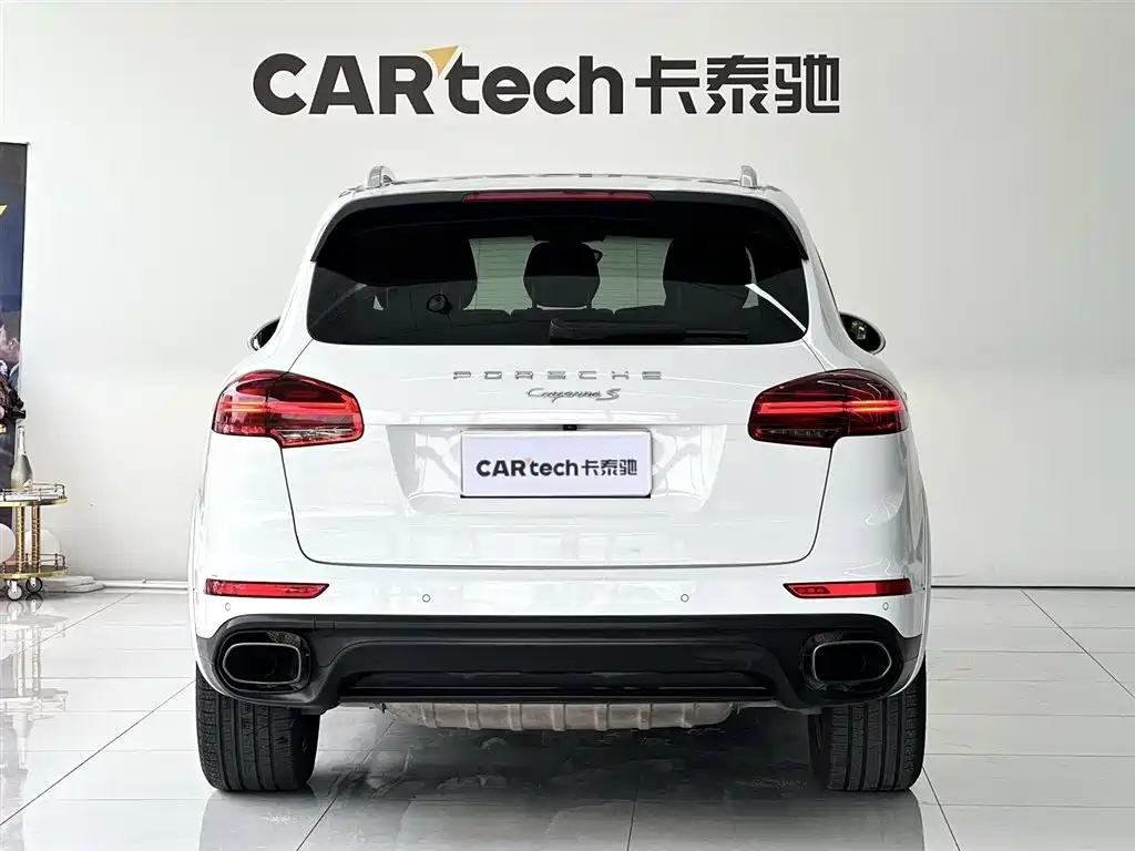 Porsche Cayenne 2016