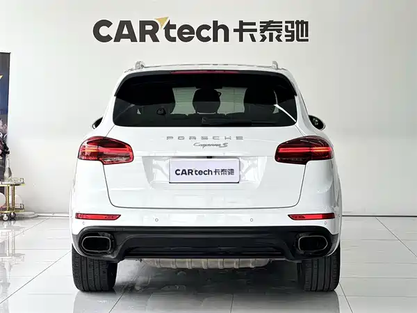 Porsche Cayenne 2016