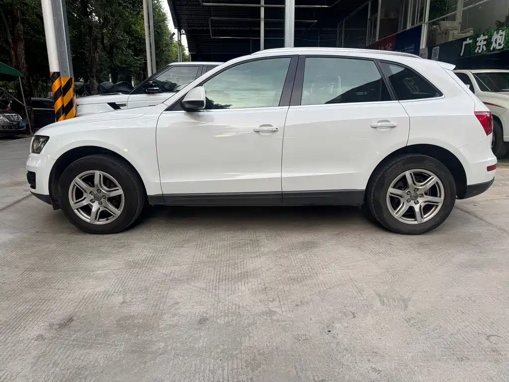 Audi Q5 2011