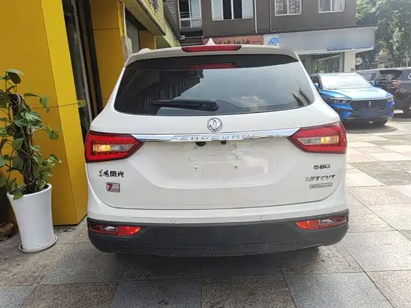Dongfeng Scenery 580 2016