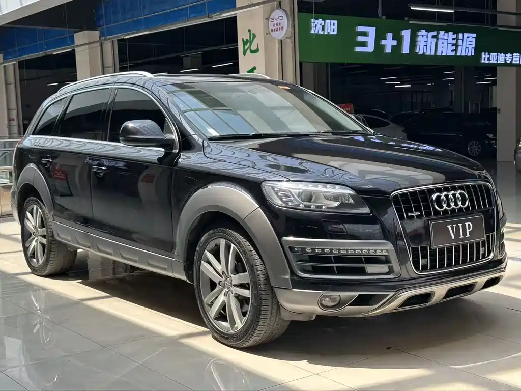Audi Q7 2014 — фото 3
