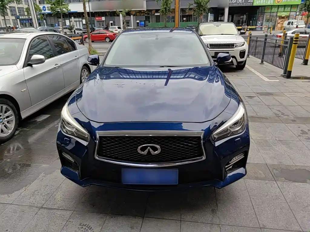Infiniti Q50L 2016 — фото 3