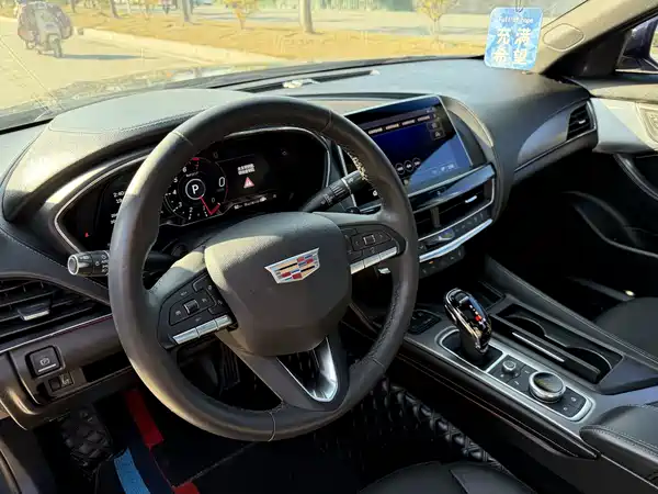 Cadillac CT5 2022