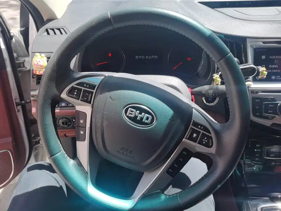 BYD Surui 2015 — фото 15