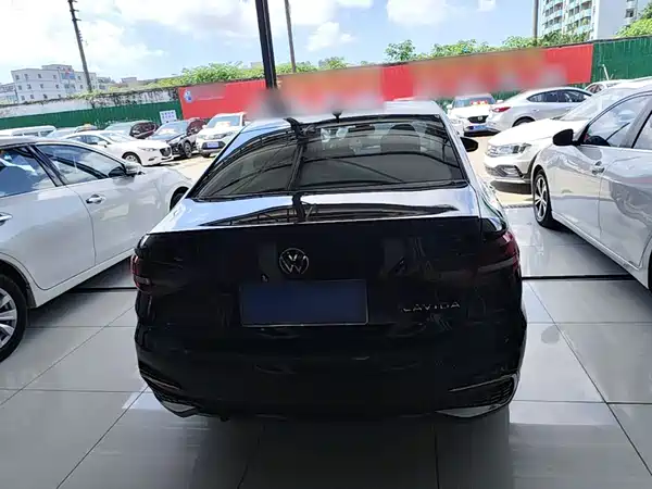 Volkswagen Lavida 2025