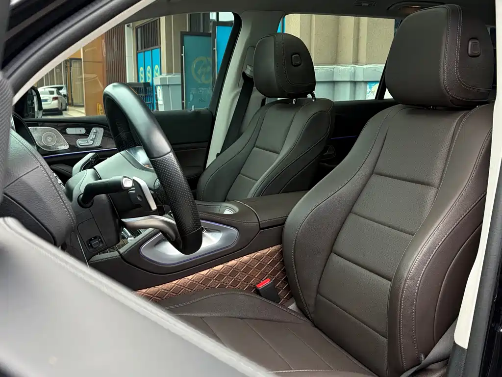 Mercedes-Benz GLS 2023 — фото 11