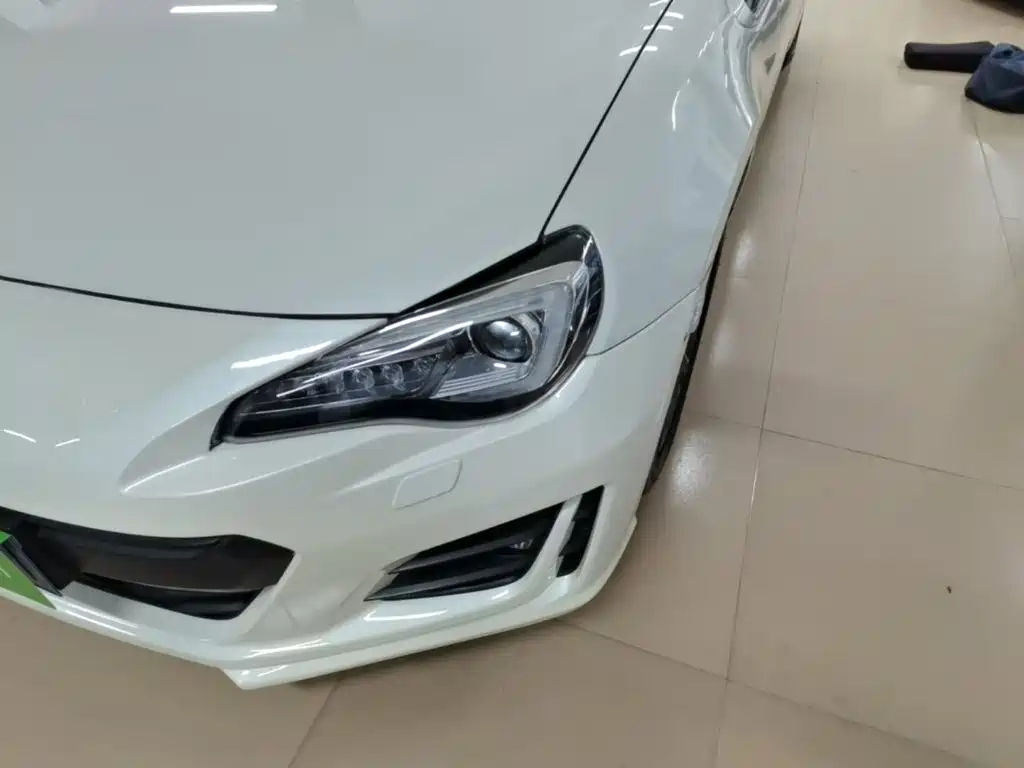 Subaru BRZ 2017 — фото 24