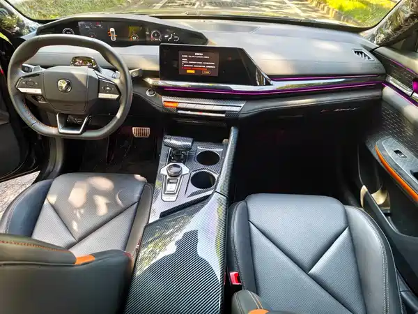 Changan UNI-V 2022