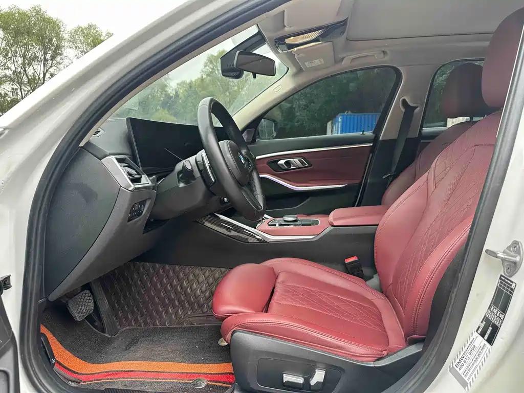 BMW 3 Series 2023