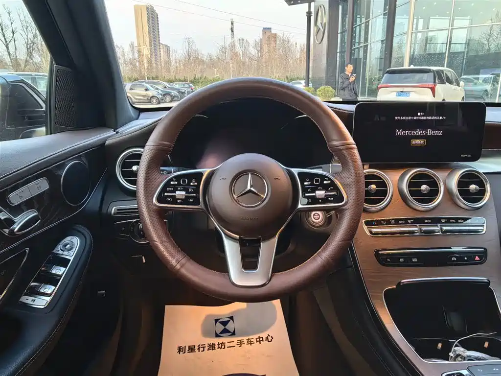 Mercedes-Benz GLC 2020 — фото 14
