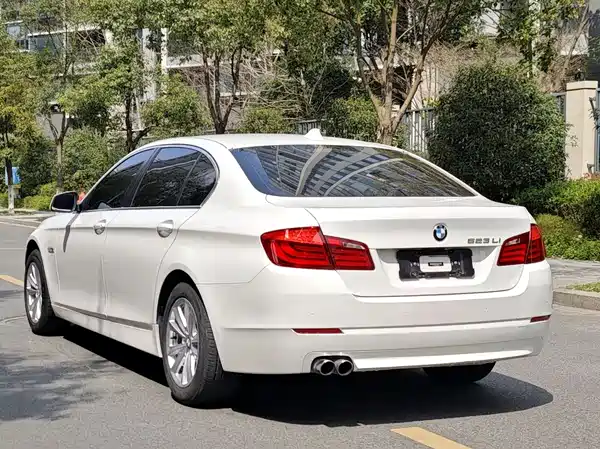 BMW 5 Series 2012
